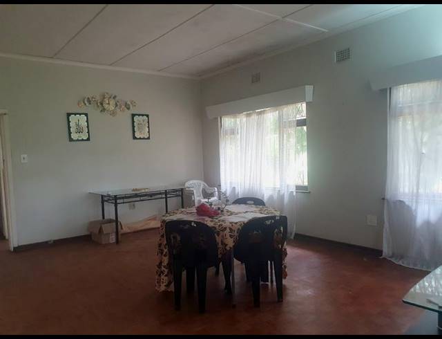 4 BEDROOM TOWNHOUSE FOR SALE IN ANERLEY